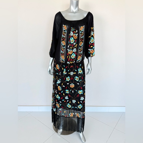 Dresses & Skirts - Women long dress size L